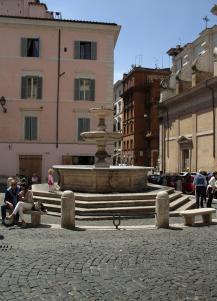 Fontana madonna dei monti 3