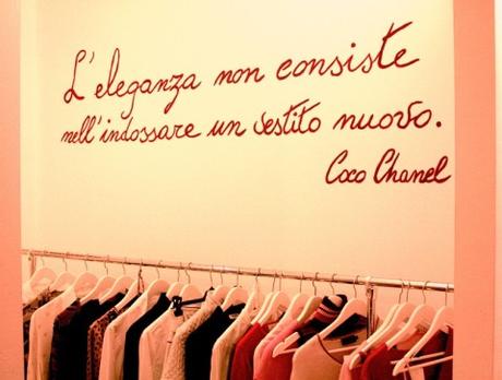 L'eleganza non consiste nell'indossare un vestito nuovo Coco Chanel