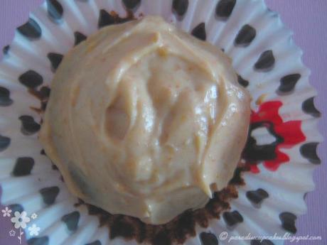 Chocolate Peanut Butter Cupcakes  per  festeggiare insieme tutte le Donne del mondo!