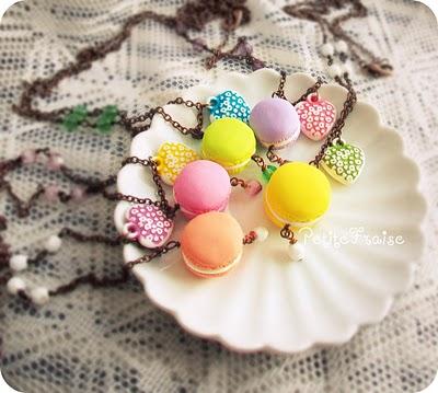 Oh la la! Macarons parisiens necklaces