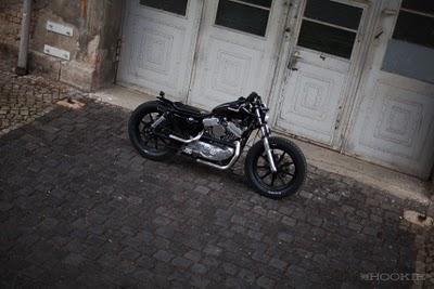 HD Sportster XL 883 Bobber By The Hookie