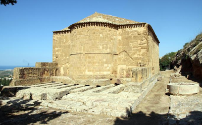 Archeologia. Un edificio templare con un particolare orientamento al tramonto della luna piena sancisce la riunione tra Persefone e Demetra