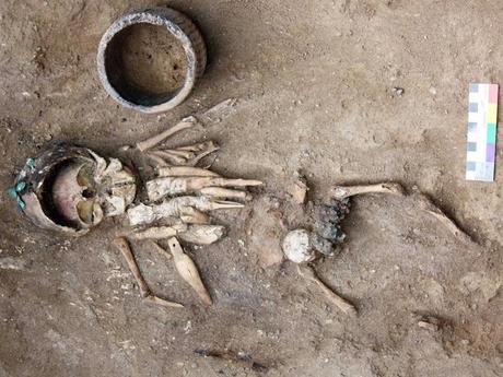 Trovata la sepoltura di un bambino Okanev