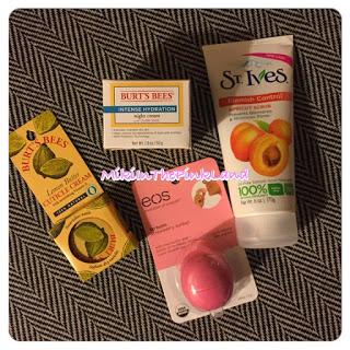Review: St. Ives Blemish Control Apricot Scrub
