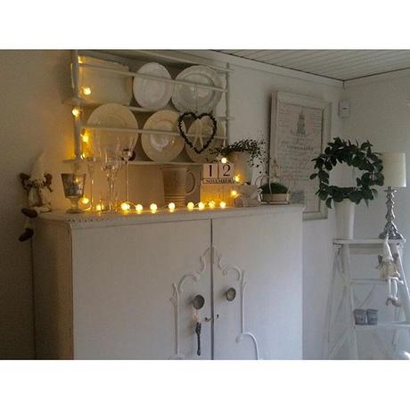 Ambienti dal gusto shabby e retrò a casa di Annika Ambienti dal gusto shabby e retrò a casa di Annika