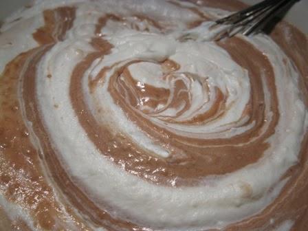 CHARTEUSE AL TORRONE E GIANDUIA e l'OTTAVO COMPLIBLOG DI MAMMAZAN CHARTEUSE AL TORRONE E GIANDUIA e l'OTTAVO COMPLIBLOG DI MAMMAZAN