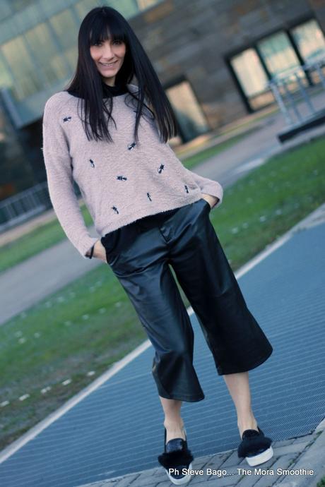 outfit, look, ootd, panta culotte, come indossare panta culotte, slipon, slipon diy, slipon tutorial, come indossare slipon, fashion, fashionblog, fashionblogger, paola buonacara, style, italian blogger, italian fashion blogger, fashion diy blogger, fashion blogger italiana, influencer, trend, fashion trend