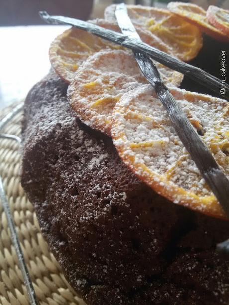 Ciambella al cioccolato e arance di Sicilia