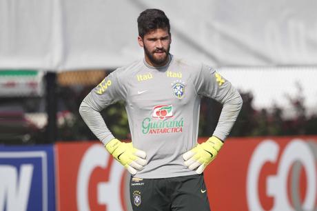 Roma molto attiva sul mercato! alisson