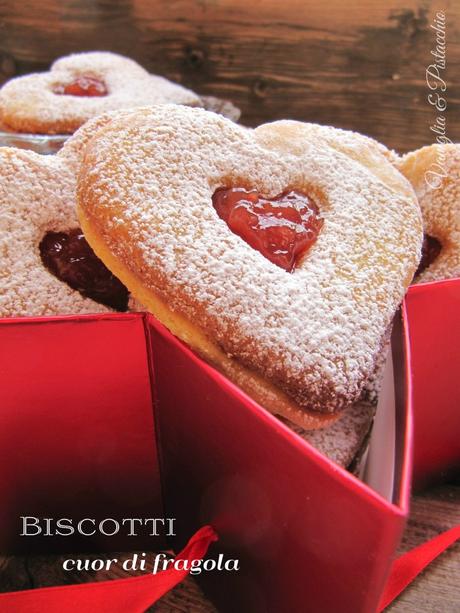 biscotti cuor di fragola