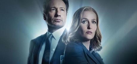 THE X-FILES: L-R: David Duchovny and Gillian Anderson. The next mind-bending chapter of THE X-FILES debuts with a special two-night event beginning Sunday, Jan. 24 (10:00-11:00 PM ET/7:00-8:00 PM PT), following the NFC CHAMPIONSHIP GAME, and continuing with its time period premiere on Monday, Jan. 25 (8:00-9:00 PM ET/PT).  ©2015 Fox Broadcasting Co.  Cr:  Frank Ockenfels/FOX