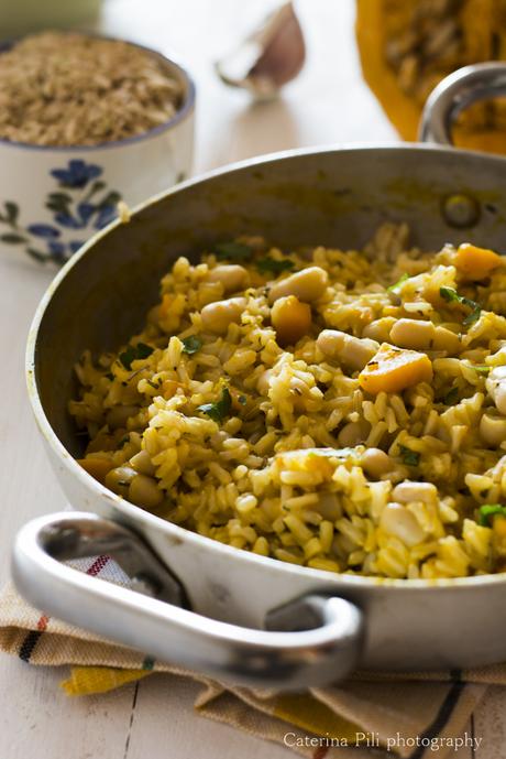 Riso integrale con zucca mantovana  fagioli cannellini e curry