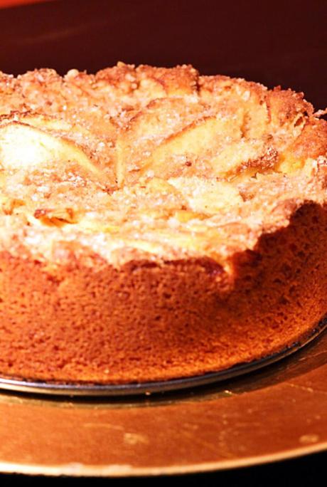 torta-di-mele-al-calvados-ricetta-raccontidicucina