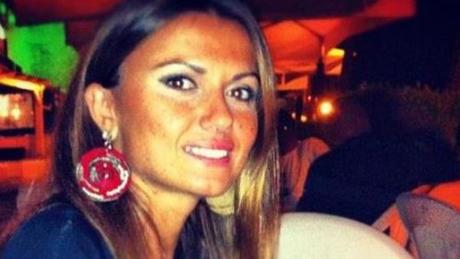 Carla, bruciata viva, il compagno: “Voglio pagare per quello che le ho fatto” Carla Caiazzo