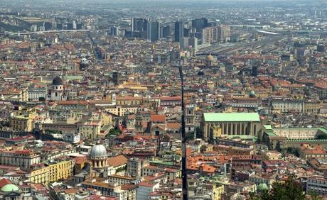 Napoli 4 Families. Itinerari per le famiglie tra cultura, sapori e tradizioni napoletane Spaccanapoli