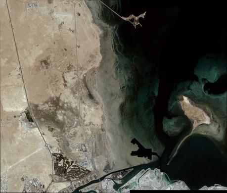 Qatar 2022: La finale nella città che non esiste, o meglio, non ancora Foto satellitare scattata prima dell'inizio dei lavori - Aprile 2006