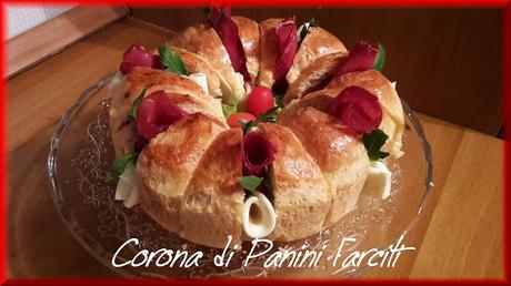 Corona di panini farciti