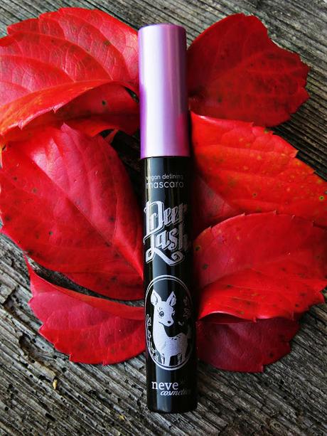 DeerLash vegan defining mascara Neve Cosmetics - Review