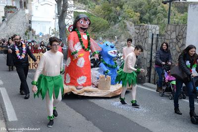 CARNEVALE: la sfilata a Positano