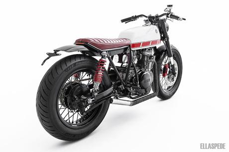 Yamaha XS 400 1977 by Ellaspede