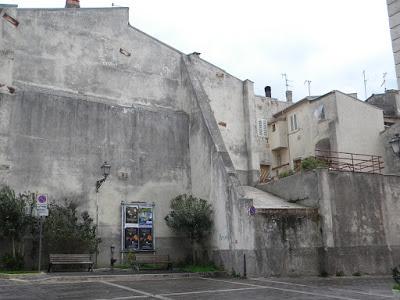 Isernia, l'urbanistica della memoria