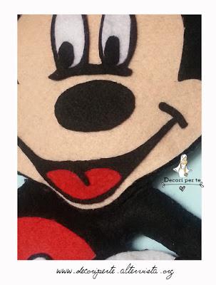 MICKEY MOUSE in FELTRO con NOME BIMBO/A MICKEY MOUSE in FELTRO con NOME BIMBO/A