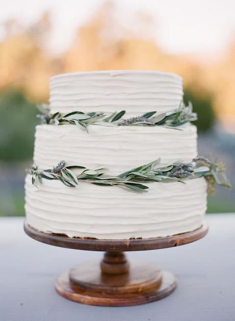La torta di matrimonio semplice