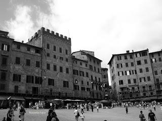 Rossella Papa ci racconta con le fotografie la sua visita a Siena