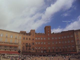 Rossella Papa ci racconta con le fotografie la sua visita a Siena