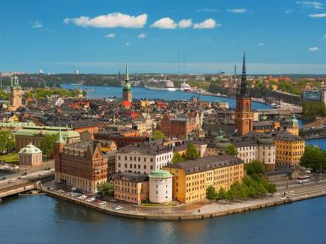 Panoramic view on the Old City of Stocholm, classical skyline; GPS information is in the file - p60 f2 bis - fotografo: SergiyN - Fotolia