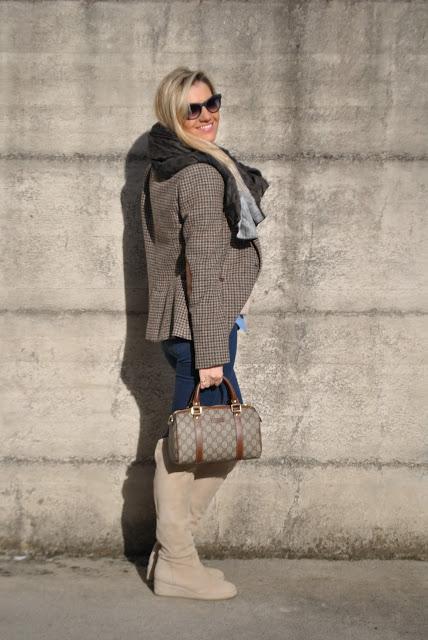 outfit blazer in lana con le toppe come abbinare un blazer in lana abbinamenti blazer in lana how to wear wool blazer how to combine wool blazer outfit febbraio 2016 outfit casual invernali outfit invernali ragazze bionde blonde hair blondie blonde girl mariafelicia magno fashion blogger colorblock by felym fashion blog italiani fashion blogger italiane blog di moda blogger italiane di moda fashion blogger bergamo fashion blogger milano fashion bloggers italy italian fashion bloggers influencer italiane italian influencer