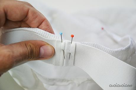 Come cucire elastico in vita a vista in 5 passi: un’alternativa facile alle cerniere e alle coulisse per l’elastico! Impara come da www.cucicucicoo.com
