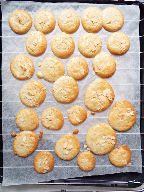 Biscotti alle mandorle e limone (con solo albumi e senza grassi)