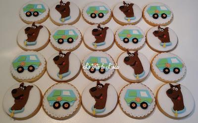 Scooby doo biscotti ricoperti in pasta di zucchero