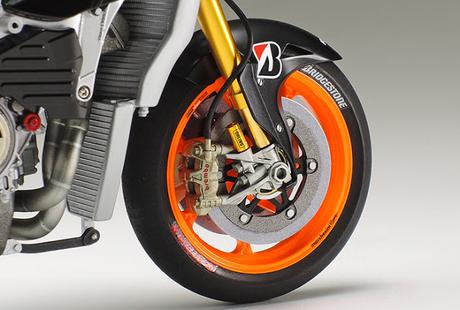 Honda RC 213V M.Màrquez 2014 by Tamiya