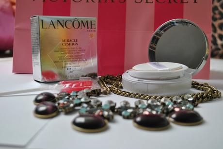 fondotinta miracle cushion lancôme recensione fondotinta miracle cushion lancôme victoria's secret collana majique mariafelicia magno beauty blog beauty tips beauty trend recensioni beauty blogger italiane foundation miracle cushion lancôme 