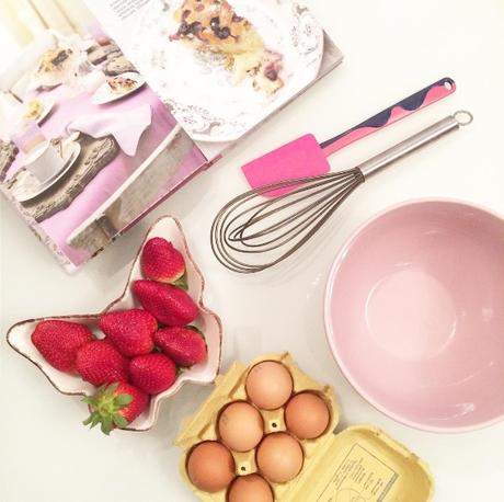 [Pasticciando in cucina] Torta cuoriciosa alle fragole