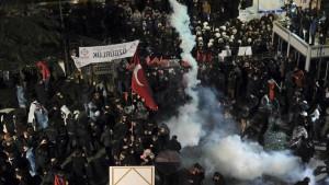 Turchia, Polizia sequestra giornale anti-Erdogan