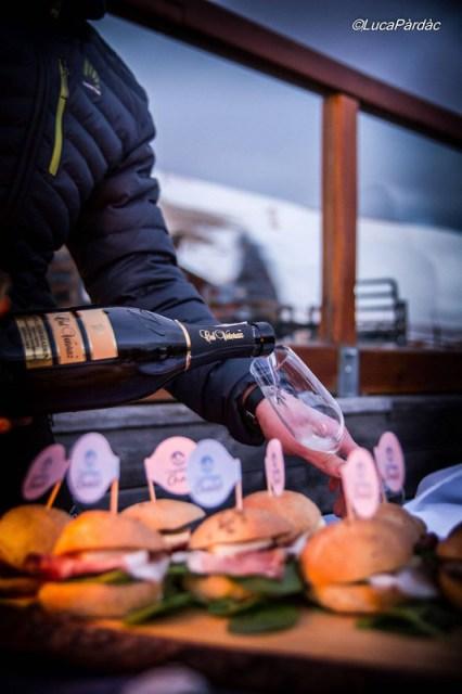 Bollicine al tramonto: l’aperitivo sulle Dolomiti della Ski Area San Pellegrino