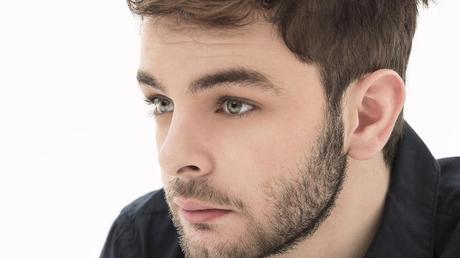 Lorenzo Fragola, D’improvviso tra gli inediti che anticipano l’uscita di Zero Gravity: significato testo e video Lorenzo Fragola