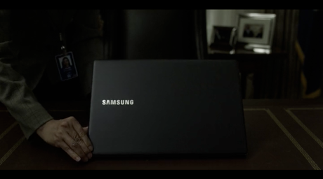 Il vicepresidente Donald Blythe ha un portatile Samsung