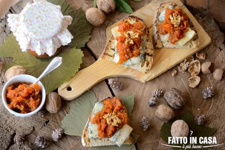 Bruschette con Chutney di Zucca