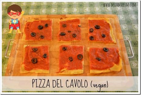 Pizza del cavolo vegana