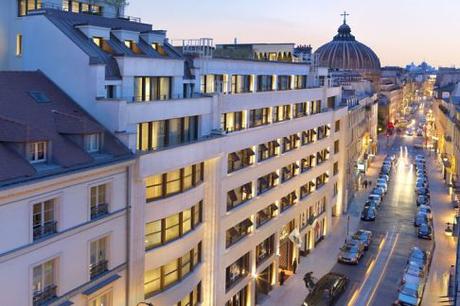 paris-exterior-rue-saint-honore-2