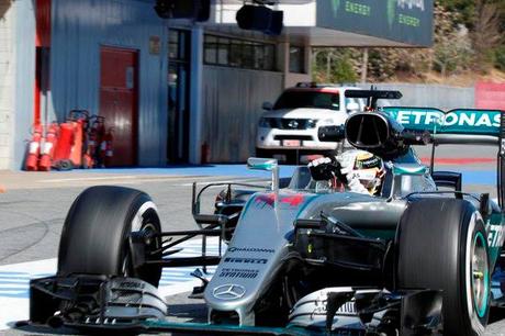 Formula 1 2016, pronostici e quote team e piloti favoriti con foto della nuova Ferrari e Mercedes Mercedes Formula 1 2016