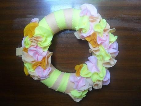 GHIRLANDA PRIMAVERILE GHIRLANDA PRIMAVERILE