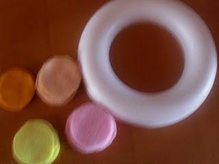 GHIRLANDA PRIMAVERILE GHIRLANDA PRIMAVERILE