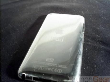 iPod Touch 128 Gb scaled.S4022969 Spunta un iPod Touch da 128 Gb con tasto capacitivo !