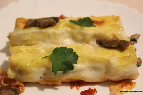 Cannelloni con coste, funghi e prosciutto