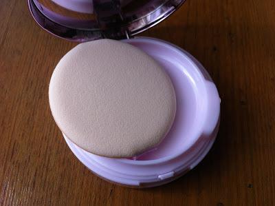 L'Oreal nude magique CUSHION